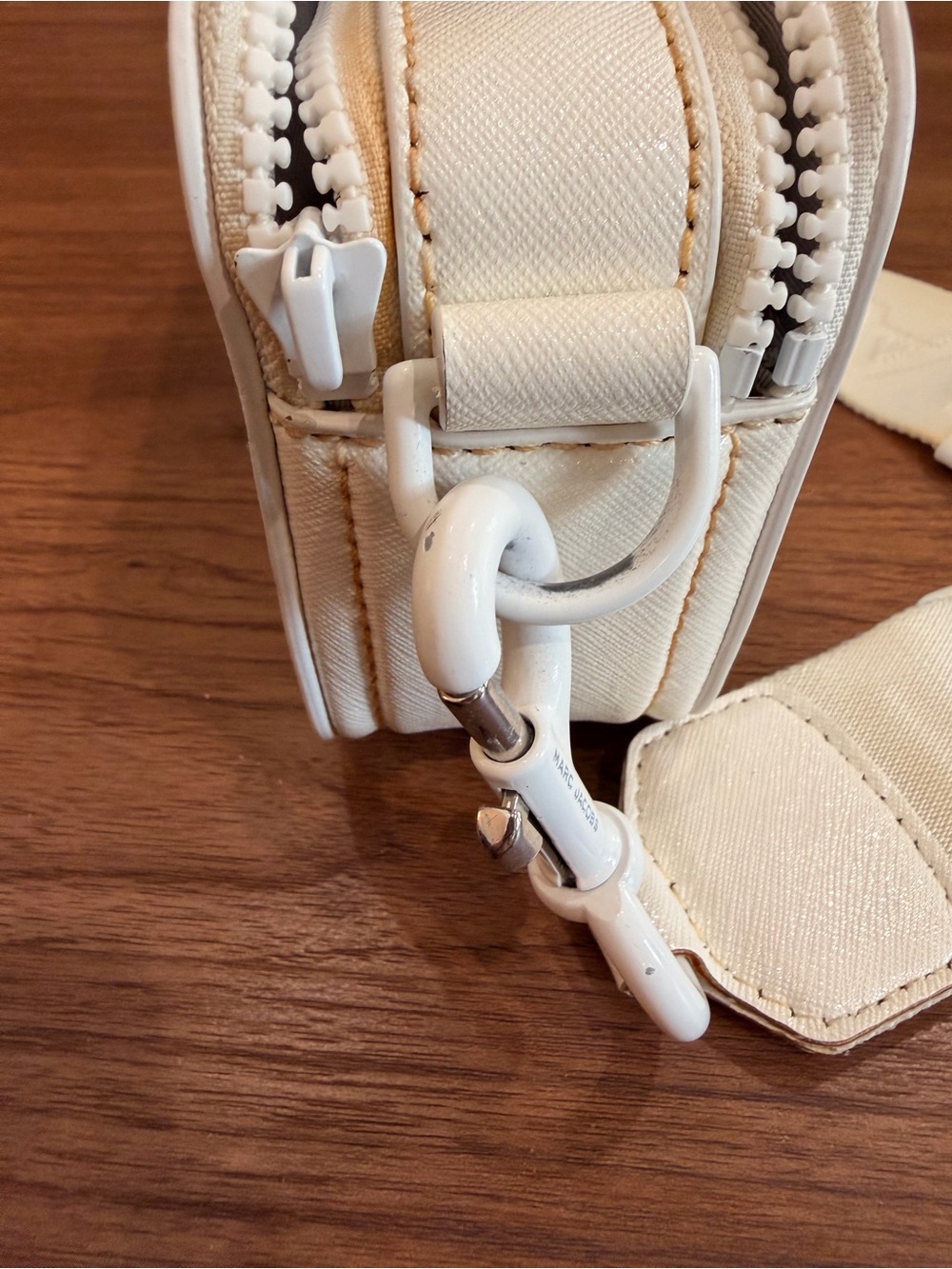 Marc Jacobs Snapshot Leather Crossbody Bag White Toned Hardware Designer Classy - Picture 7 of 16